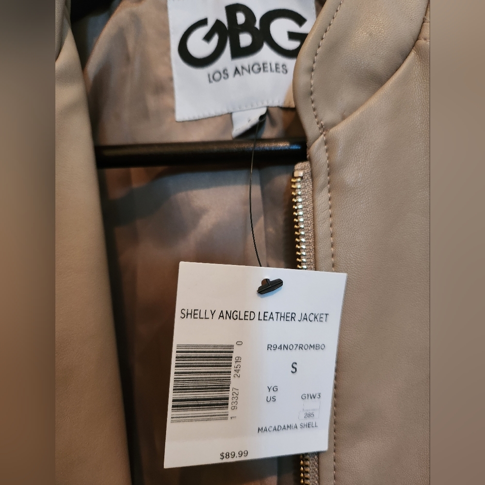 Jacket - Picture 3 of 6